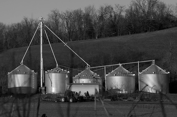 John's Grain Bins